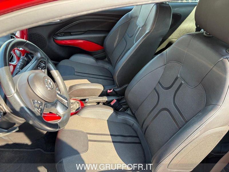 Opel Adam 1.2 70 CV Slam