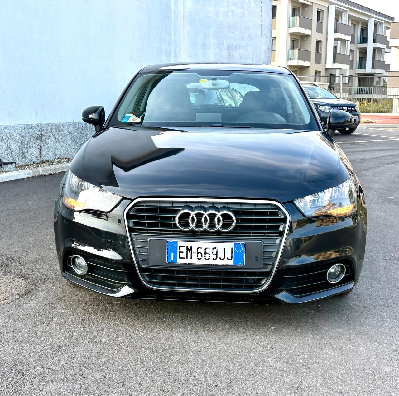 Audi A1 1.6 TDI 90cv si neo patentati non paga bollo