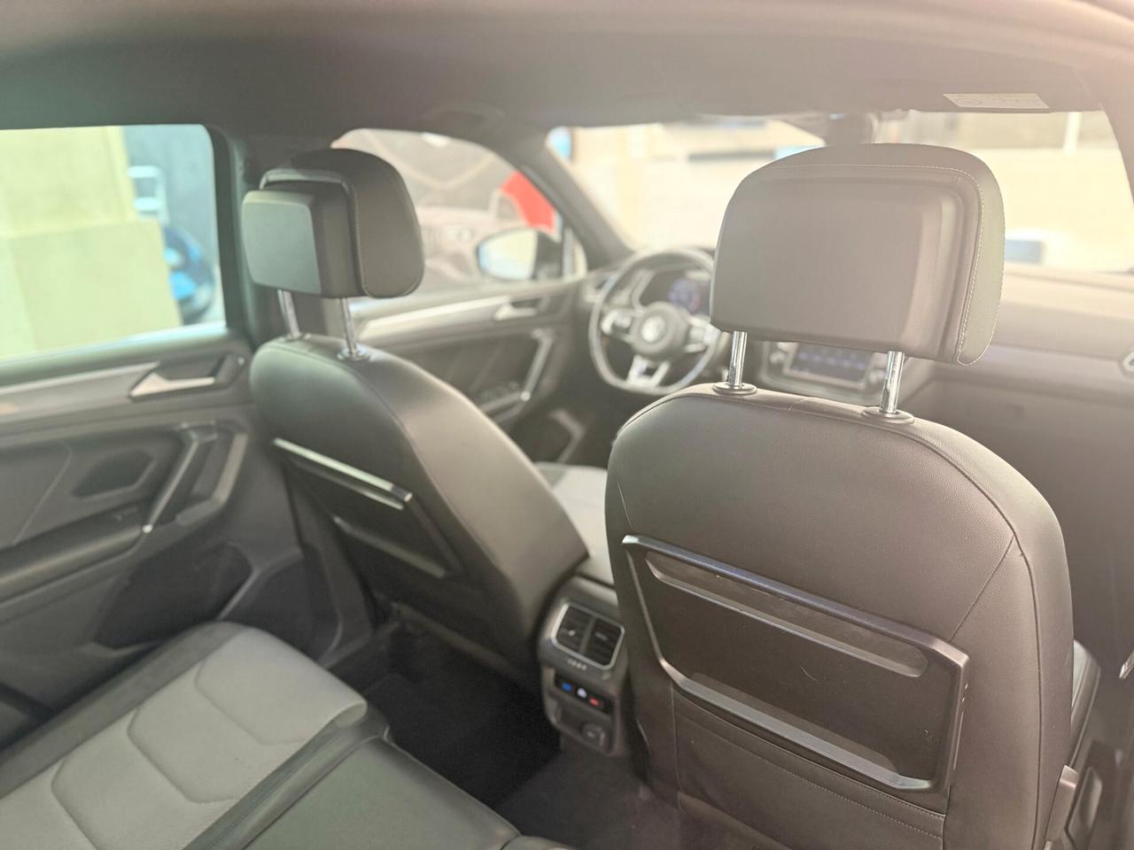 Volkswagen Tiguan 2.0 TDI r-line