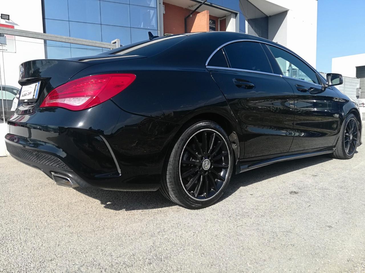 MERCEDES - Classe CLA AMG EURO 6 200 d Automatic Premium Dark Night