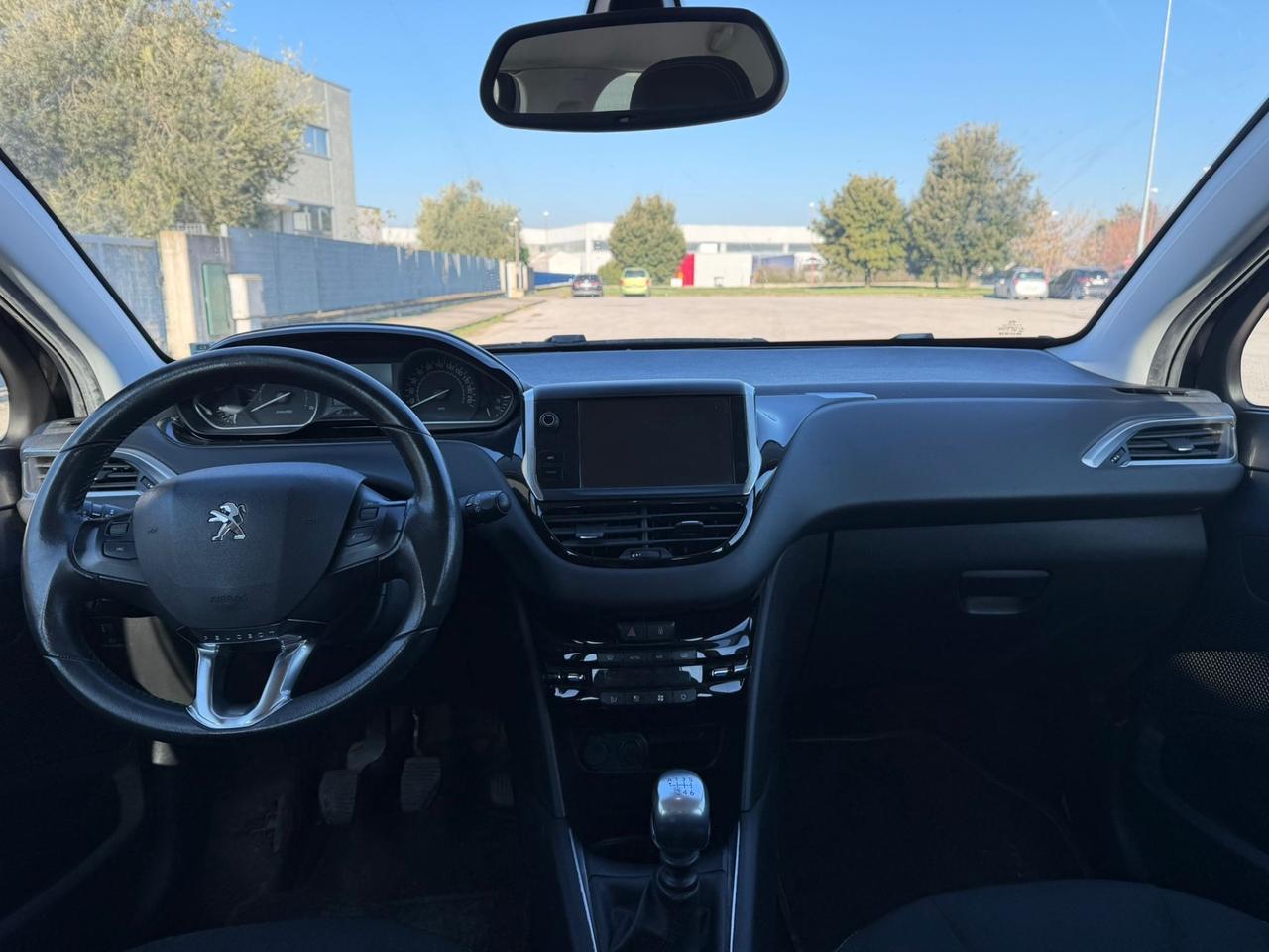 Peugeot 208 1.6 e-HDi 115 CV Stop&Start 5p Allure