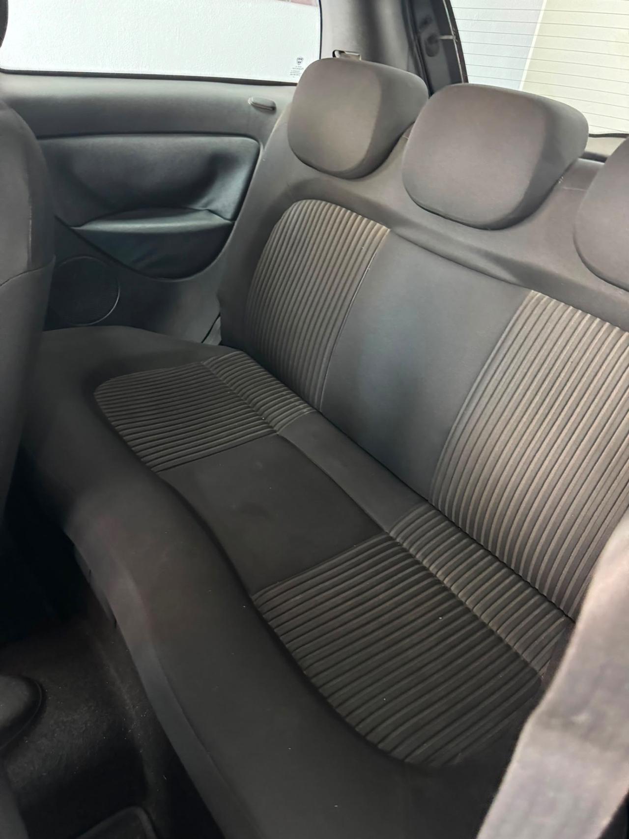 Lancia Ypsilon 1.3 MJT 75 CV Argento