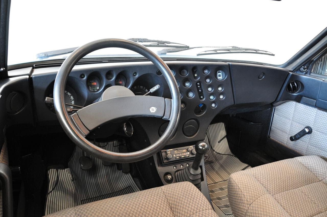 Lancia Trevi 1.6 CRS tetto apribile