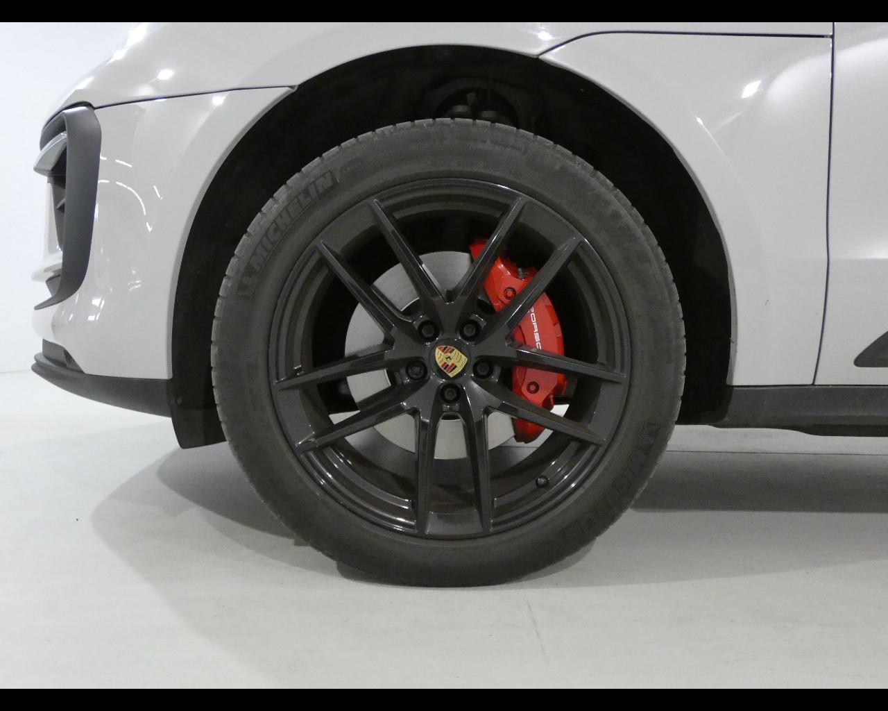 PORSCHE Macan - 2.0