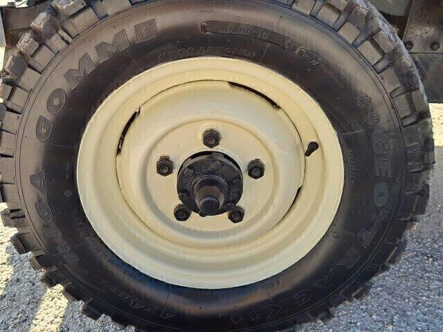 Land Rover Defender 88 2.3 d 3°s. safari 4x4 1974