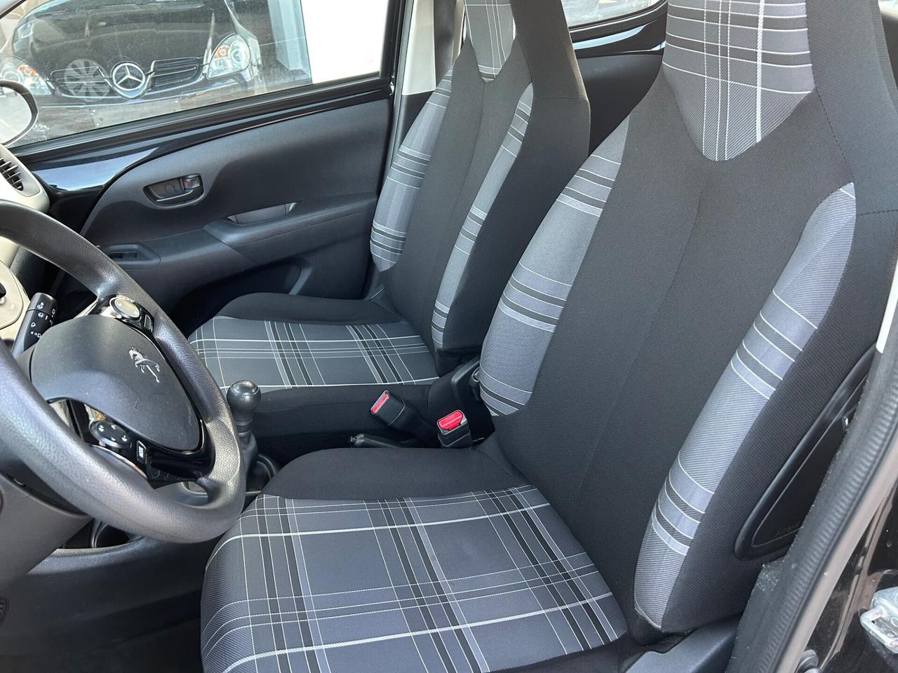Peugeot 108 VTi 68 5 porte Active TOP!
