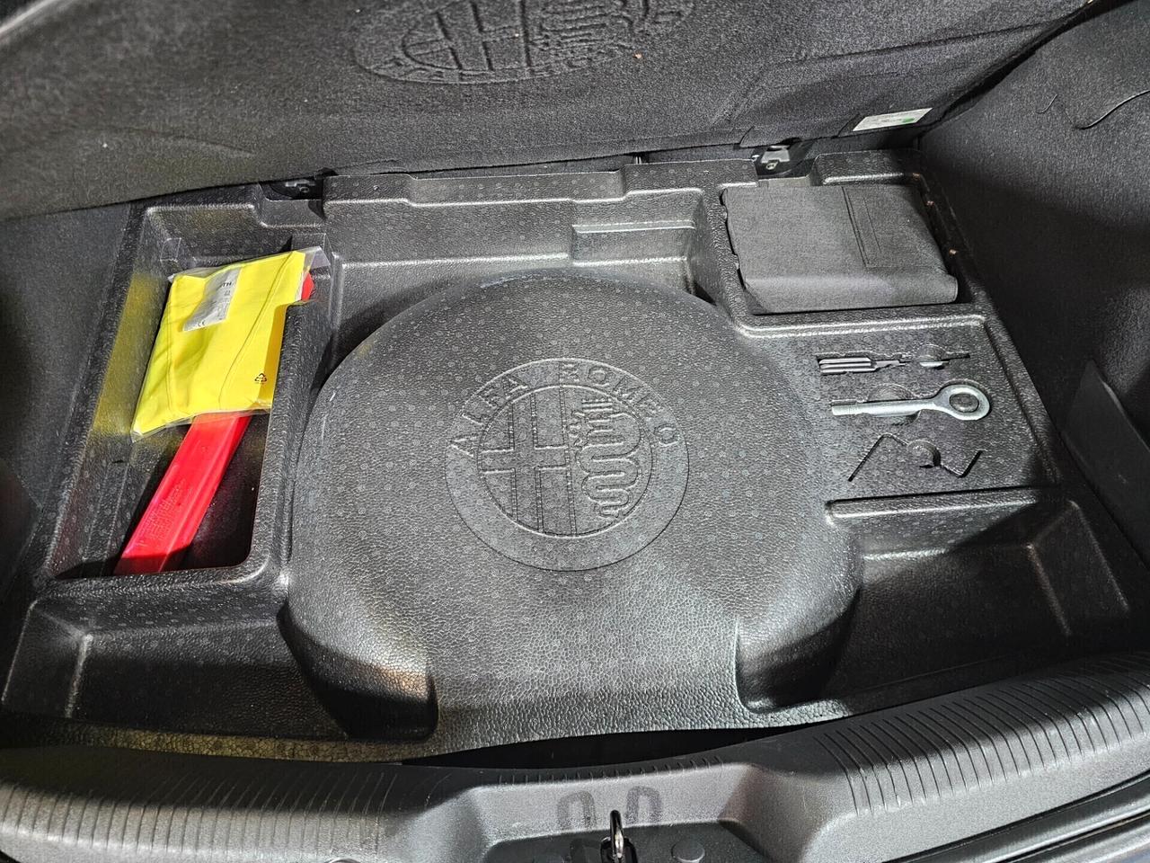 Alfa Romeo Giulietta 1.4 Turbo 120 CV GPL Super