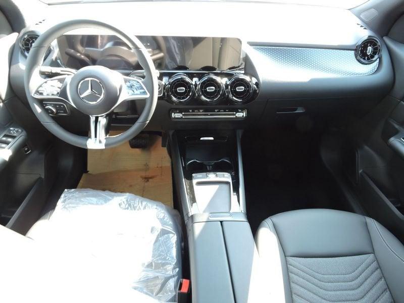 Mercedes-Benz GLA GLA 180 Automatic Advanced