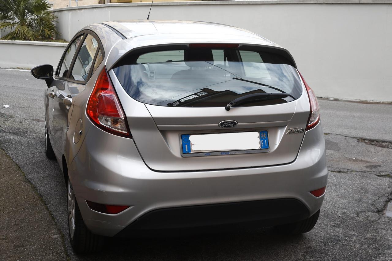 Ford Fiesta 1.5 TDCi 75CV 5 porte