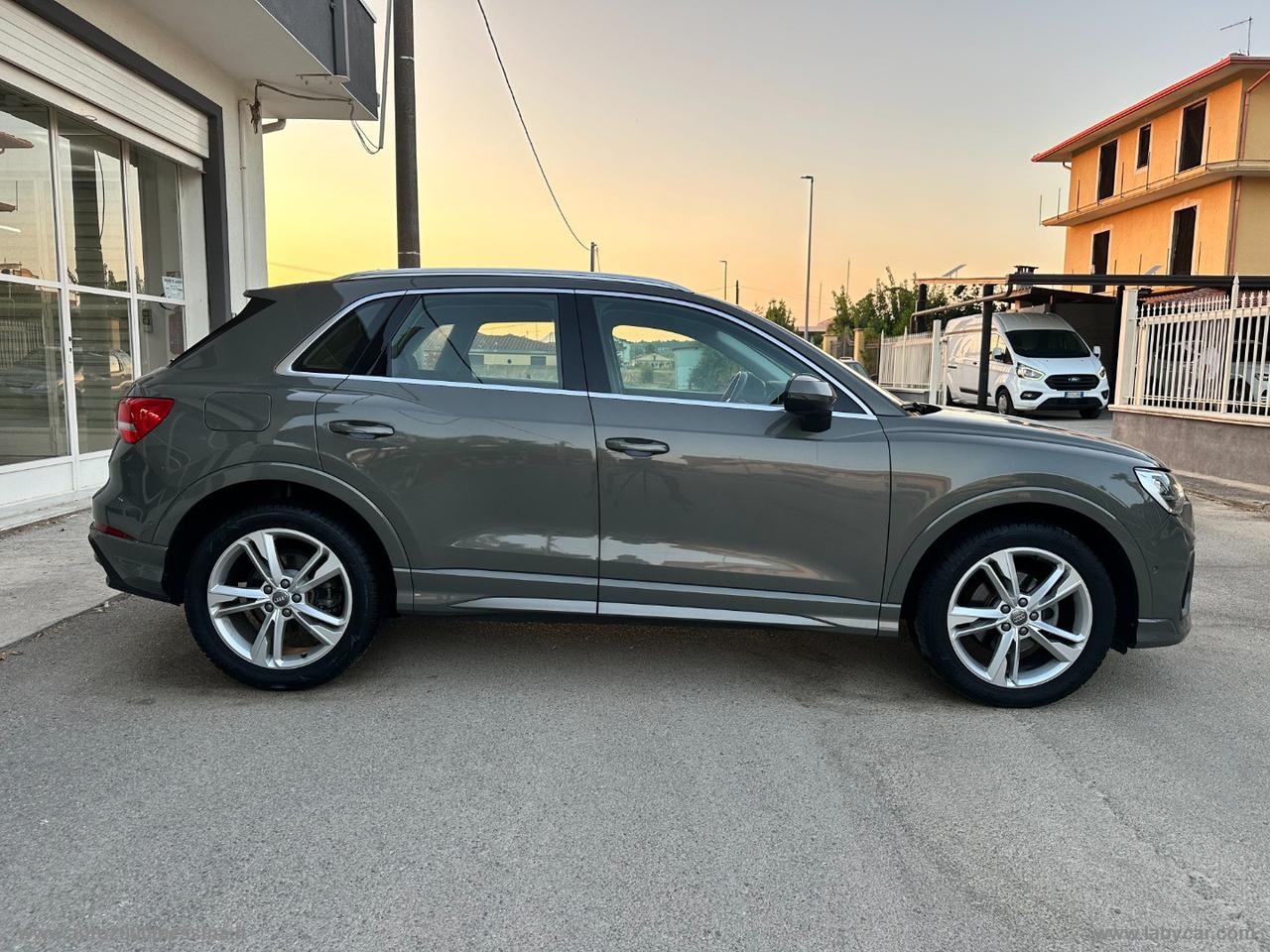 AUDI Q3 35 TDI S tronic S line edition