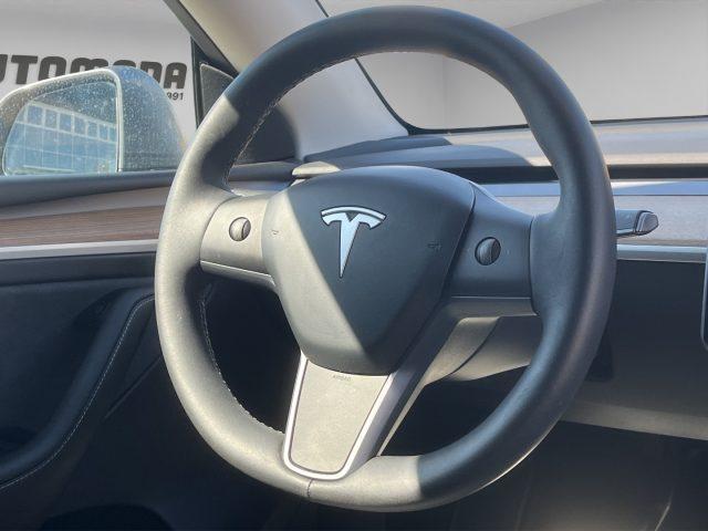 TESLA Model Y Performance Dual Motor 4WD