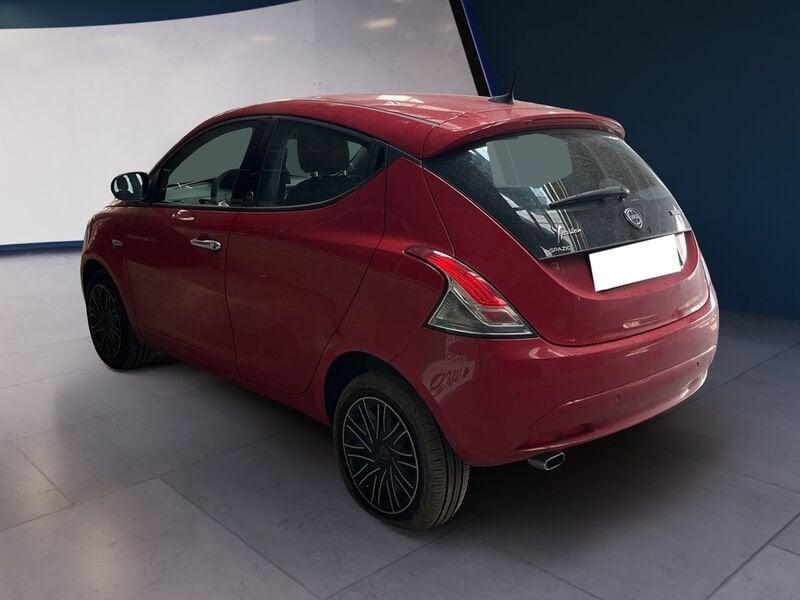 Lancia Ypsilon III 2021 1.0 firefly hybrid Gold s&s 70cv