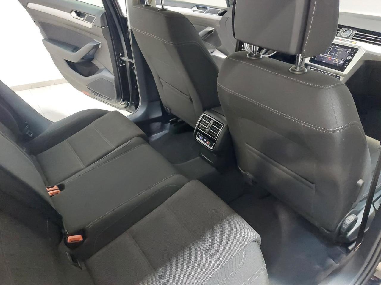 Volkswagen Passat Variant 2.0 tdi Executive 150cv dsg 7m