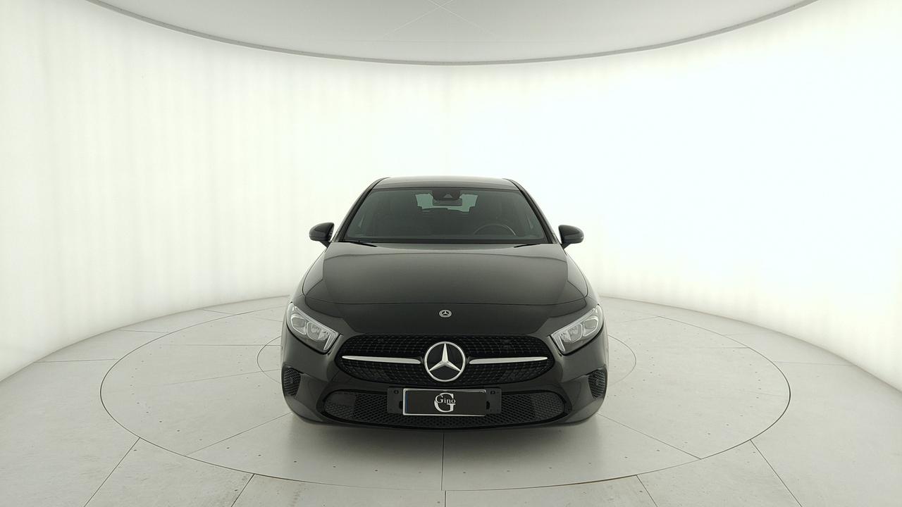 Mercedes-Benz A 200 d Sport auto
