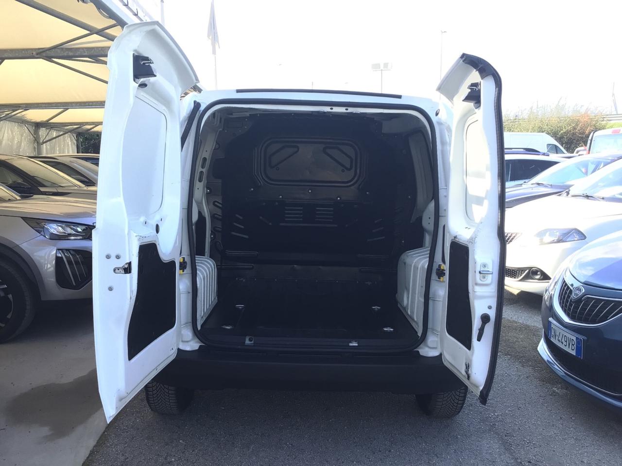 Fiat Fiorino 1.3 MJT 95CV Cargo SX