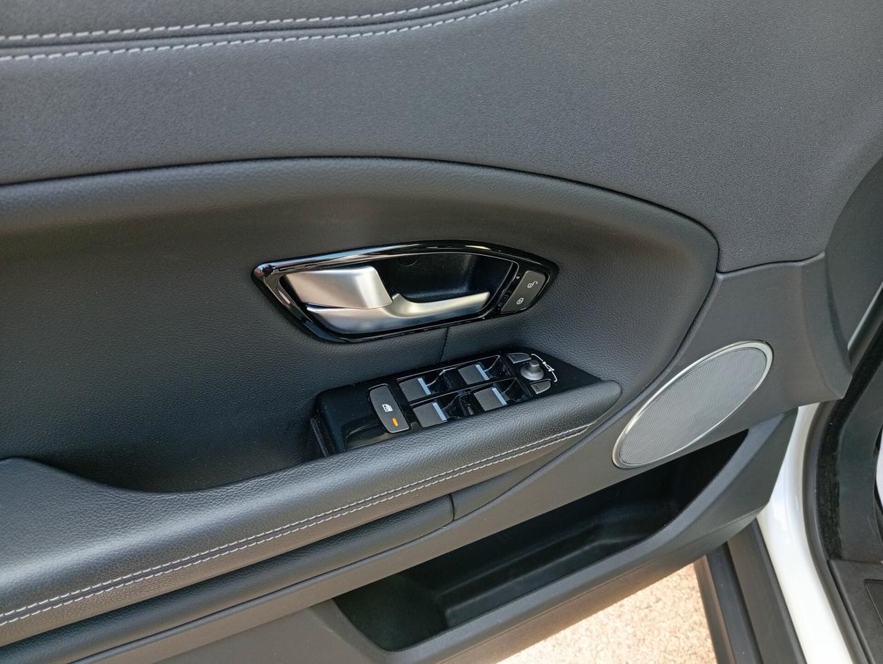 Land Rover Range Evoque 2.0 TD4 180 CV 5p. HSE