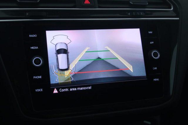 VOLKSWAGEN Tiguan 2.0 TDI 150 CV SCR DSG R-Line Black Pack/Matrix