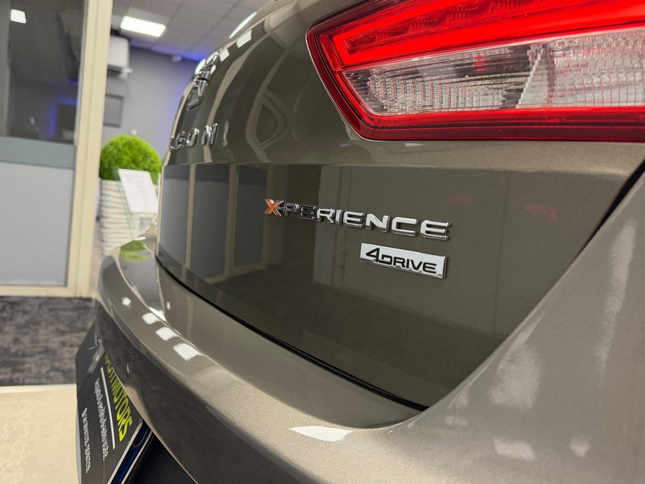 Seat Leon 1.6 TDI 105 CV 4DRIVE ST Start/Stop Style