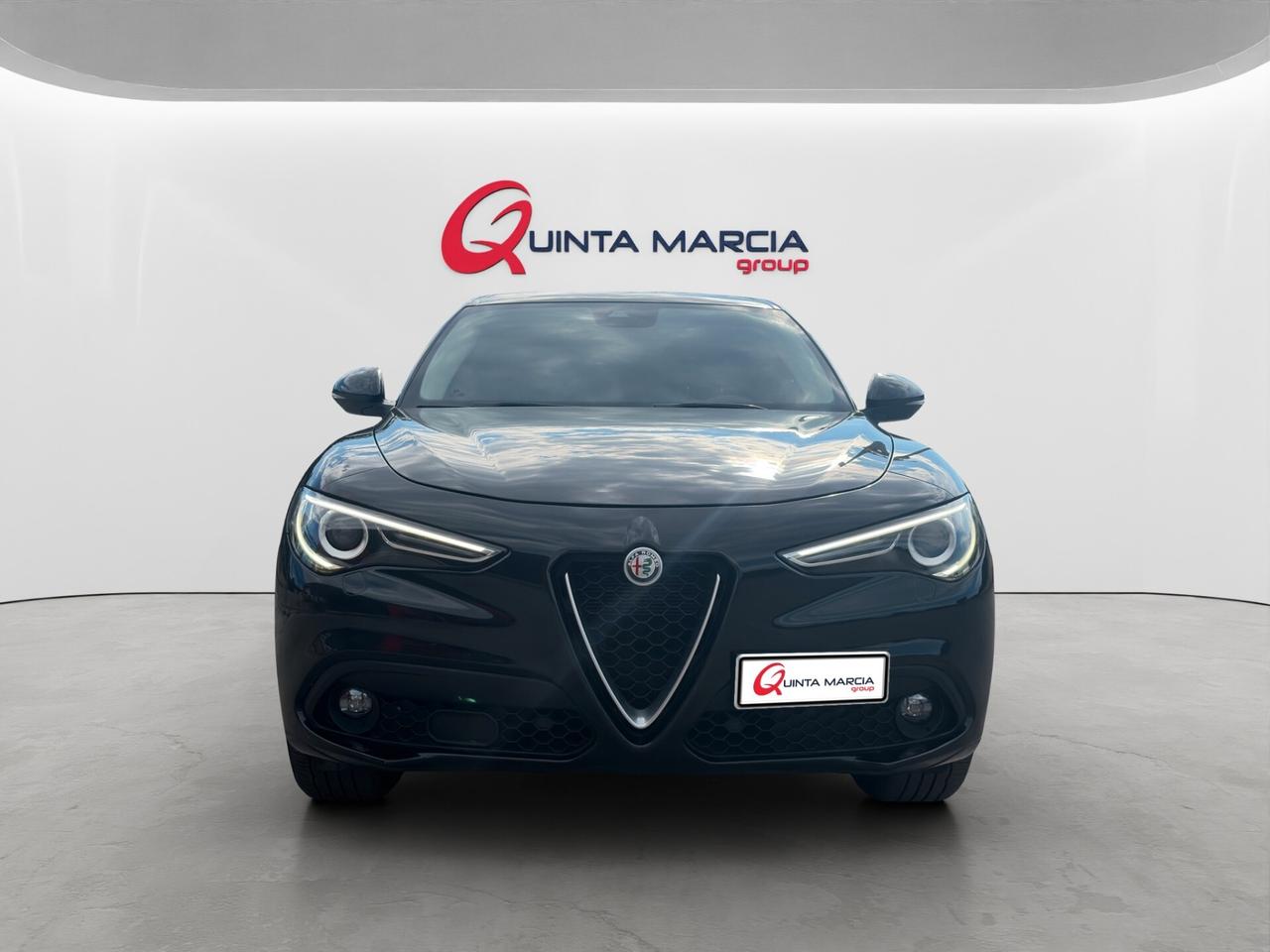 Alfa Romeo Stelvio 2.2 190 CV AT8 Q4 TOTAL BLACK