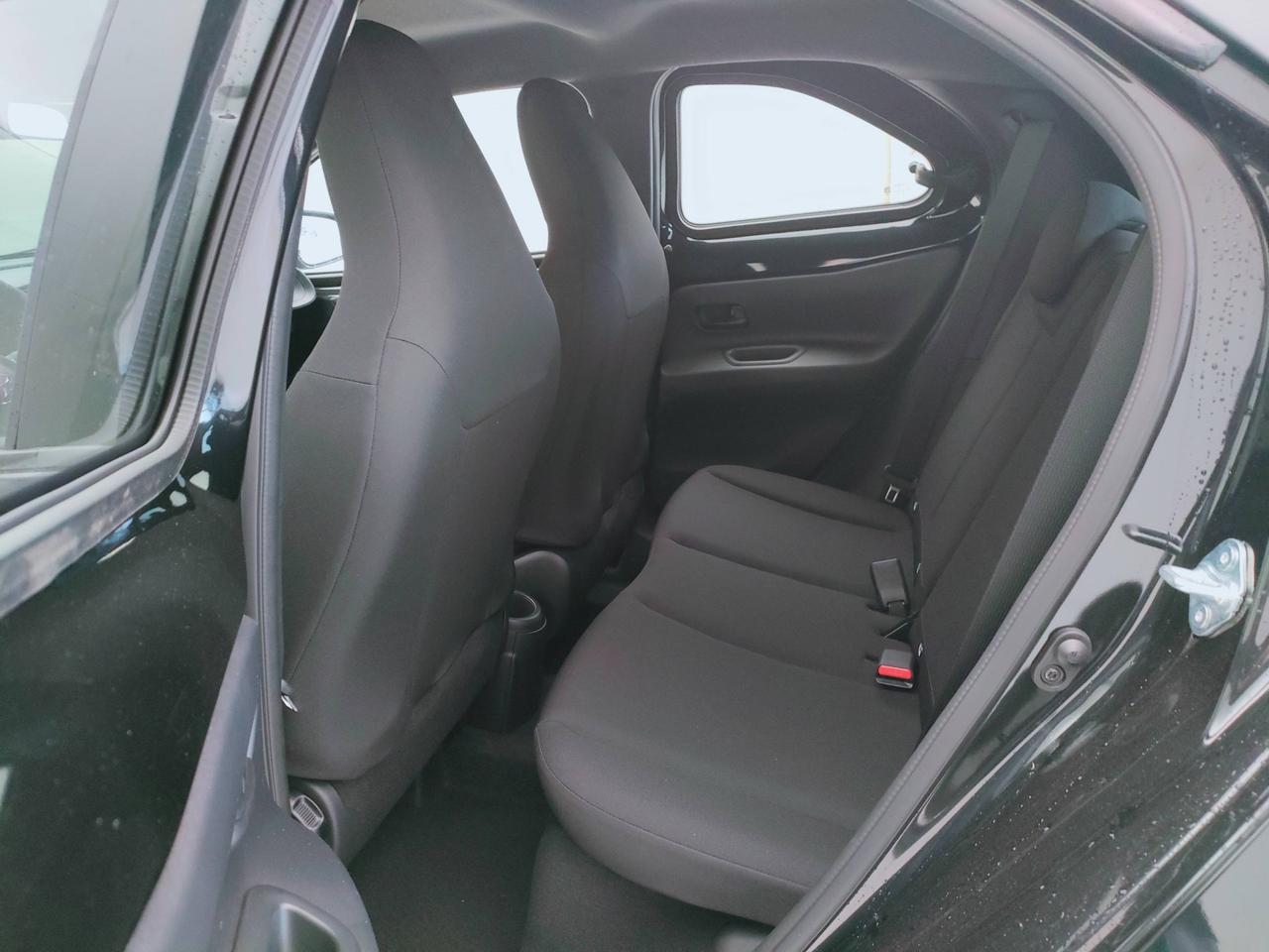 TOYOTA Aygo X 1.0B ACTIVE MT - MY24