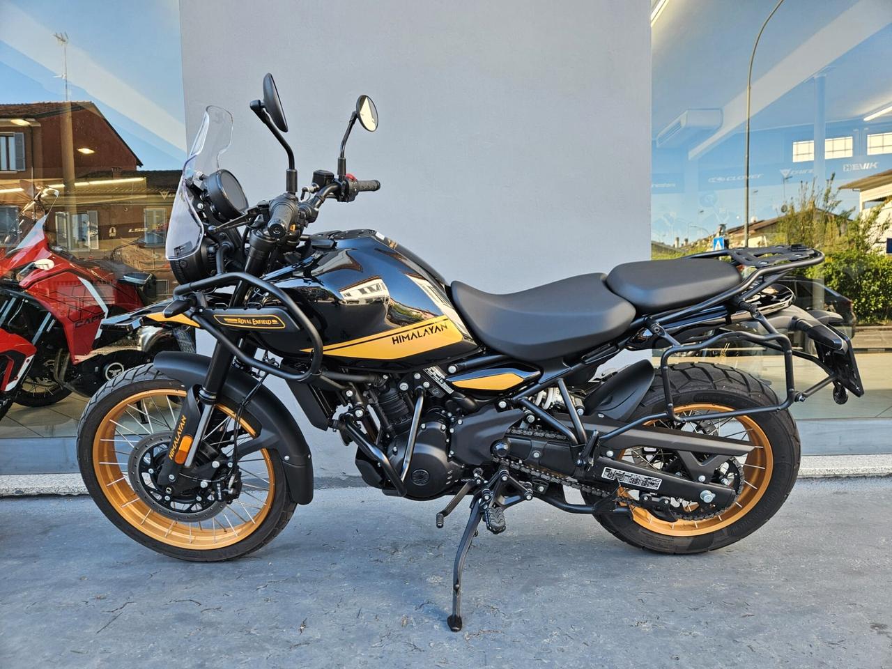 Royal Enfield Himalayan 450 - 2025