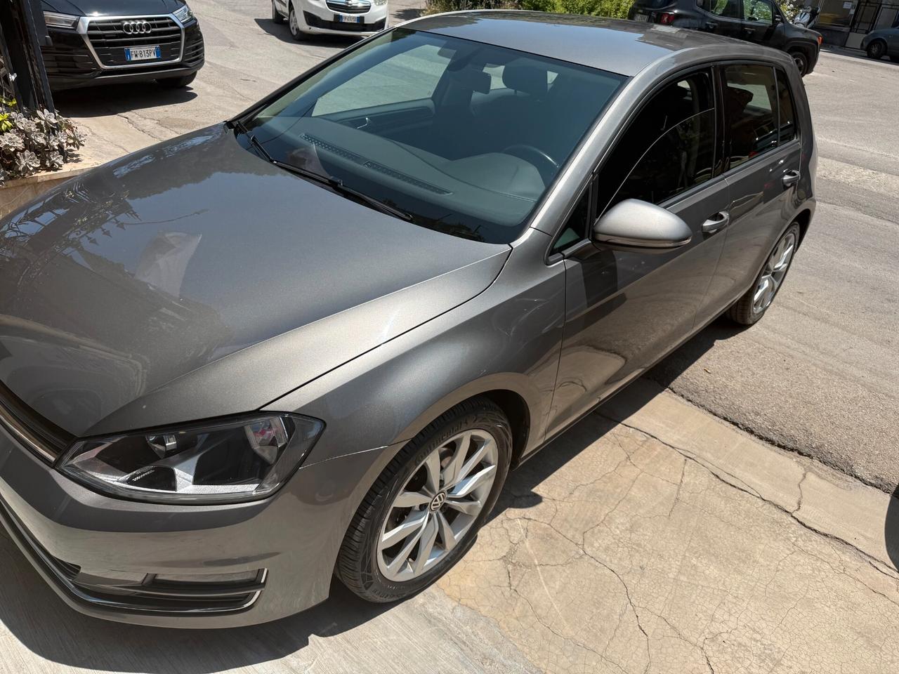 Volkswagen Golf 1.6 TDI 5p. Highline BlueMotion Technology
