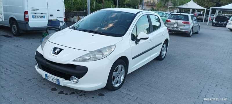 207 Benzina PEUGEOT 207 5p 1.4 8v X-Line eco-Gpl