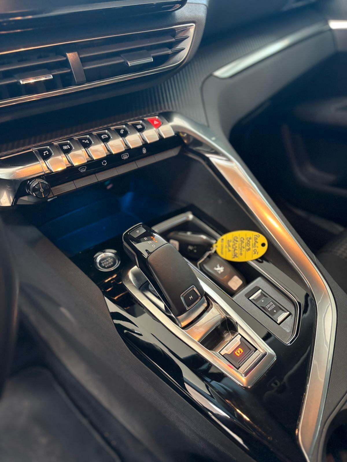 Peugeot 3008 BlueHDi 130 S&S Active Pack