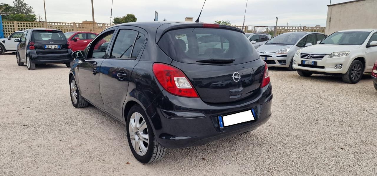 Opel Corsa 1.2 Benz Sport Crono casa madre