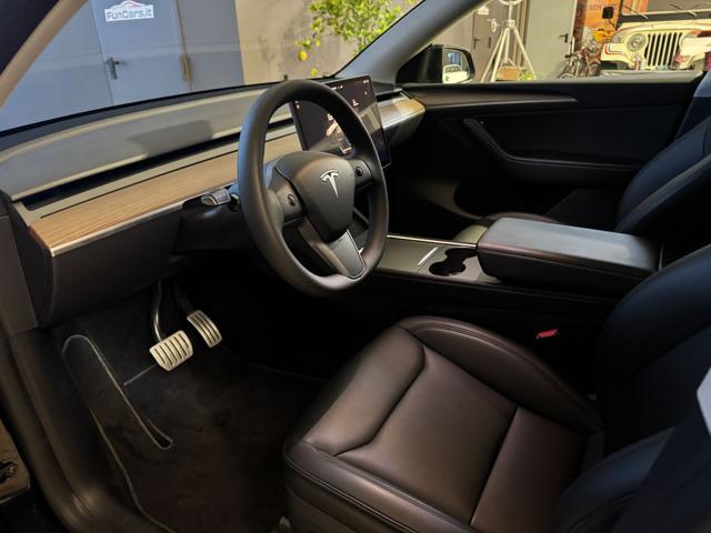 TESLA Model Y DUAL MOTOR (LONG RANGE AWD)