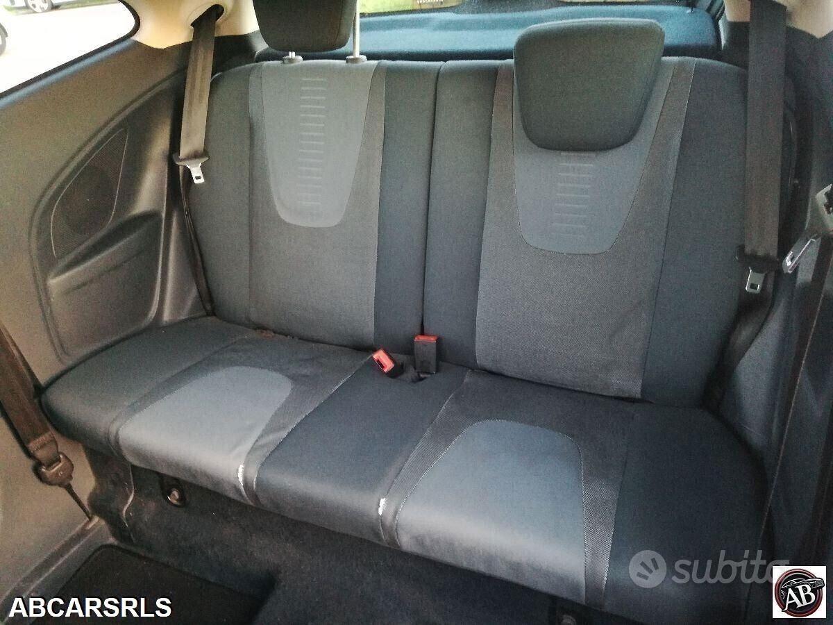 FORD - Ka - 1.2 8V 69CV - ADATTA PER NEOPATENTATI