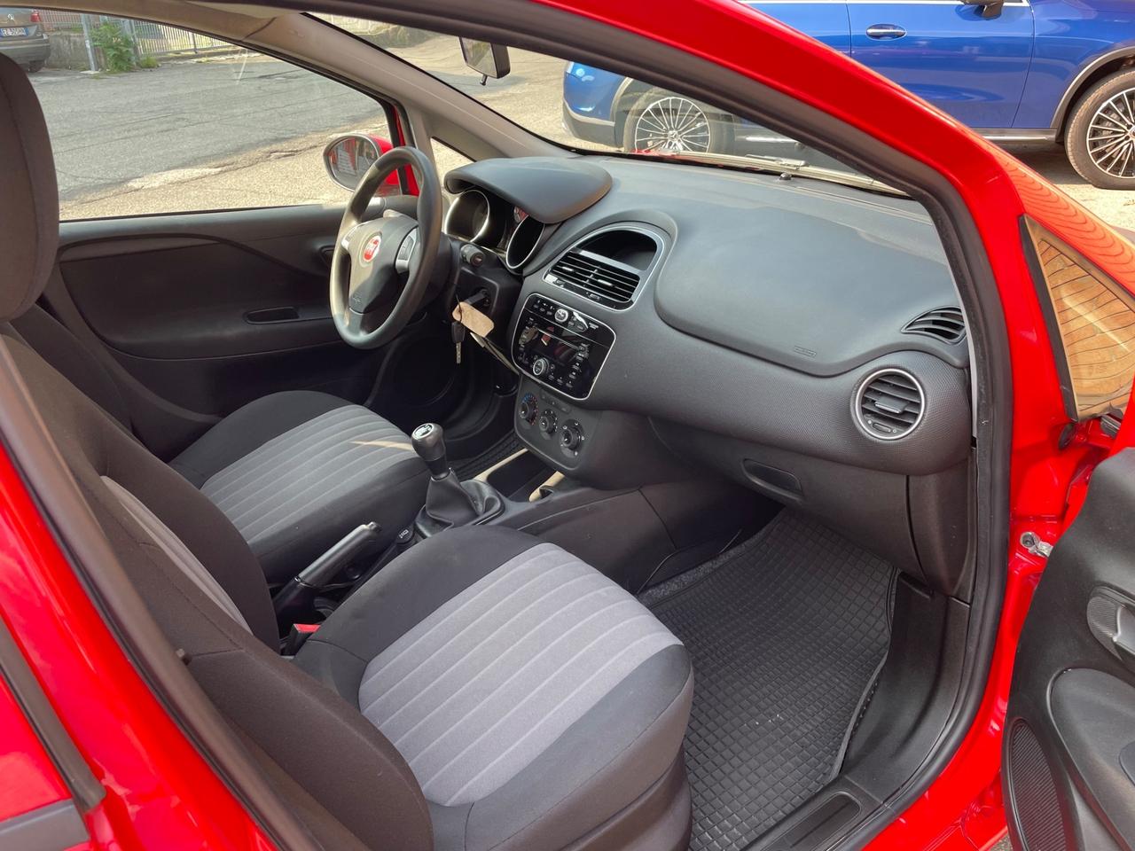 Fiat Punto 1.3 MJT II S&S 95 CV 5 porte Street