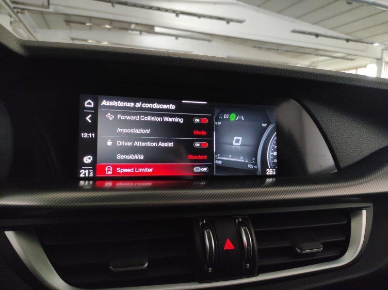 ALFA ROMEO Stelvio - Stelvio 2.2 Turbodiesel 190 CV AT8 Q4 Sprint