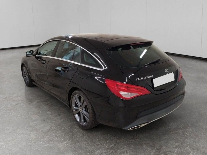 Mercedes-Benz CLA Shooting Brake 200 d Sport auto FL