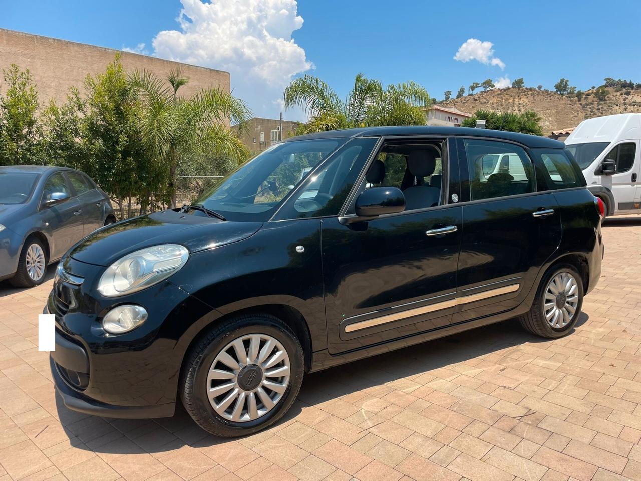 Fiat 500L "Finanziabile Senza Busta Paga"
