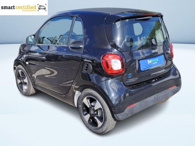 smart fortwo EQ PASSION 4,6KW