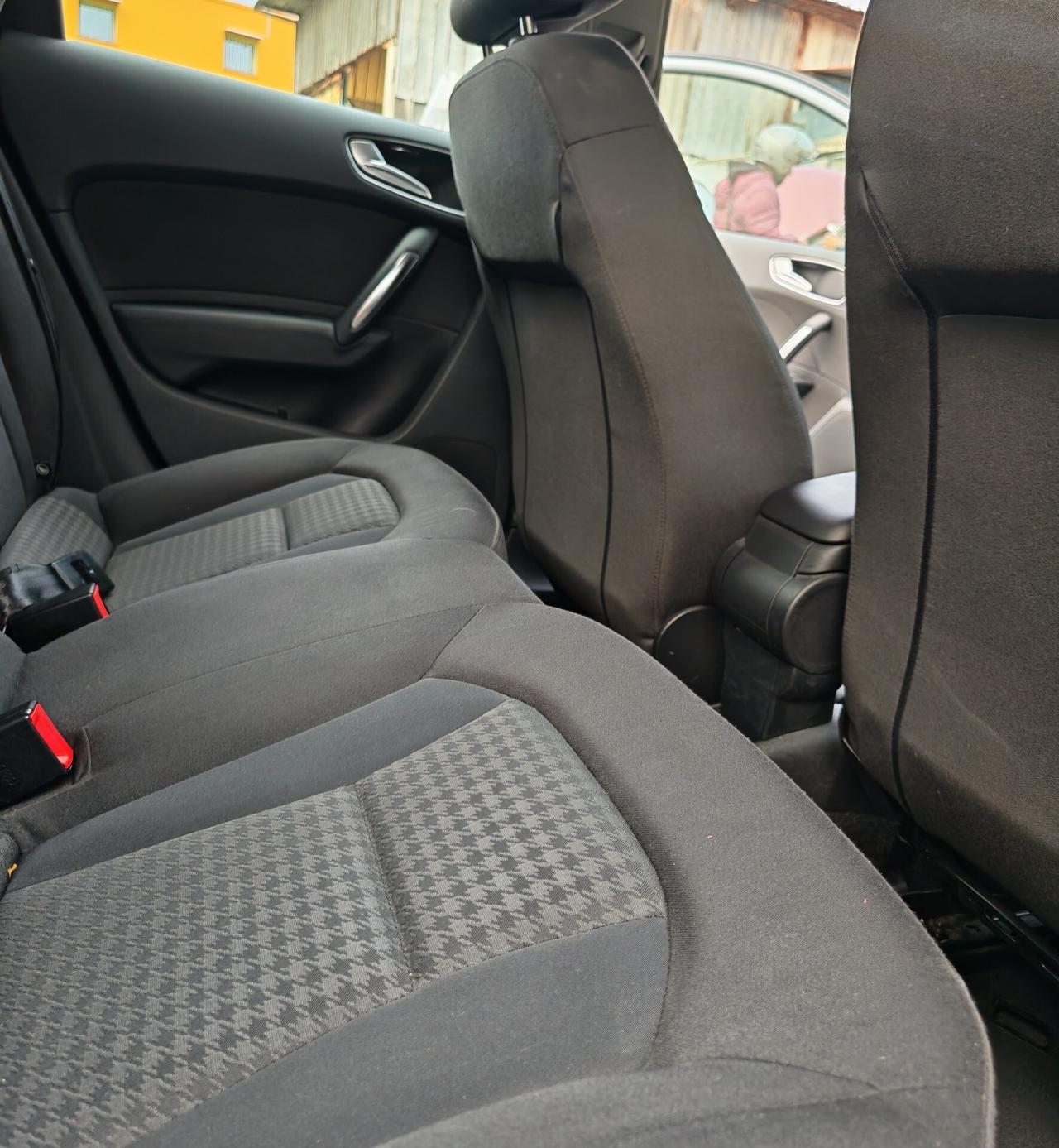 AUDI A1 SPORTBACK AUTOMATICA 1.6