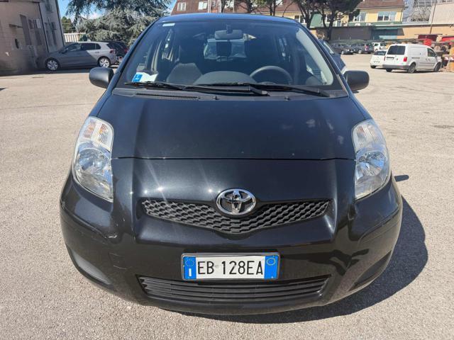 TOYOTA Yaris 1.0 5p Sol senza nessun lavoro da fare