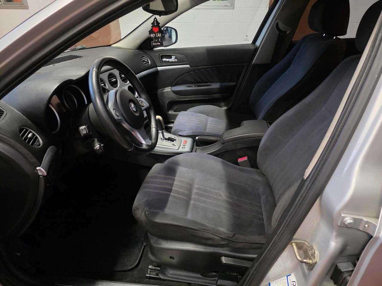 Alfa Romeo 159 1.9 JTDm 16V Exclusive Q-Tronic