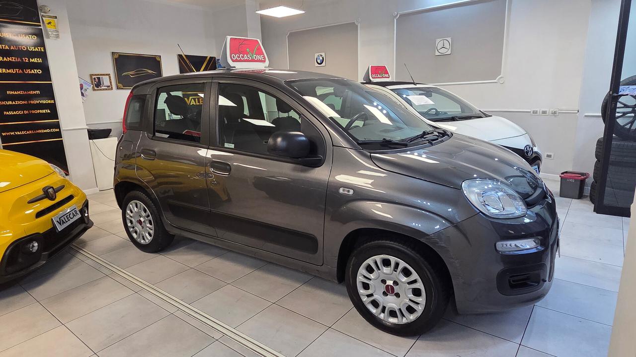 Fiat Panda 1.2 Lounge TAGLIANDATA GARANZIA 12 MESI