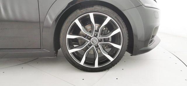 AUDI TT Coupé 2.0 TFSI S line
