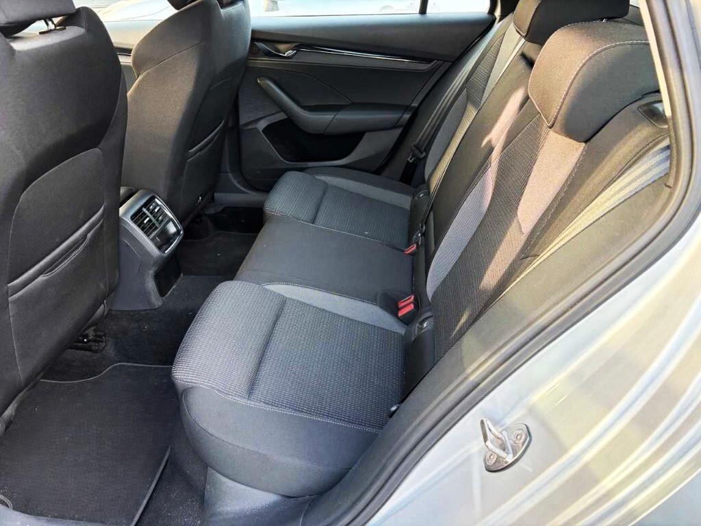 SKODA OCTAVIA 1.5 G-TEC DSG Wagon Style