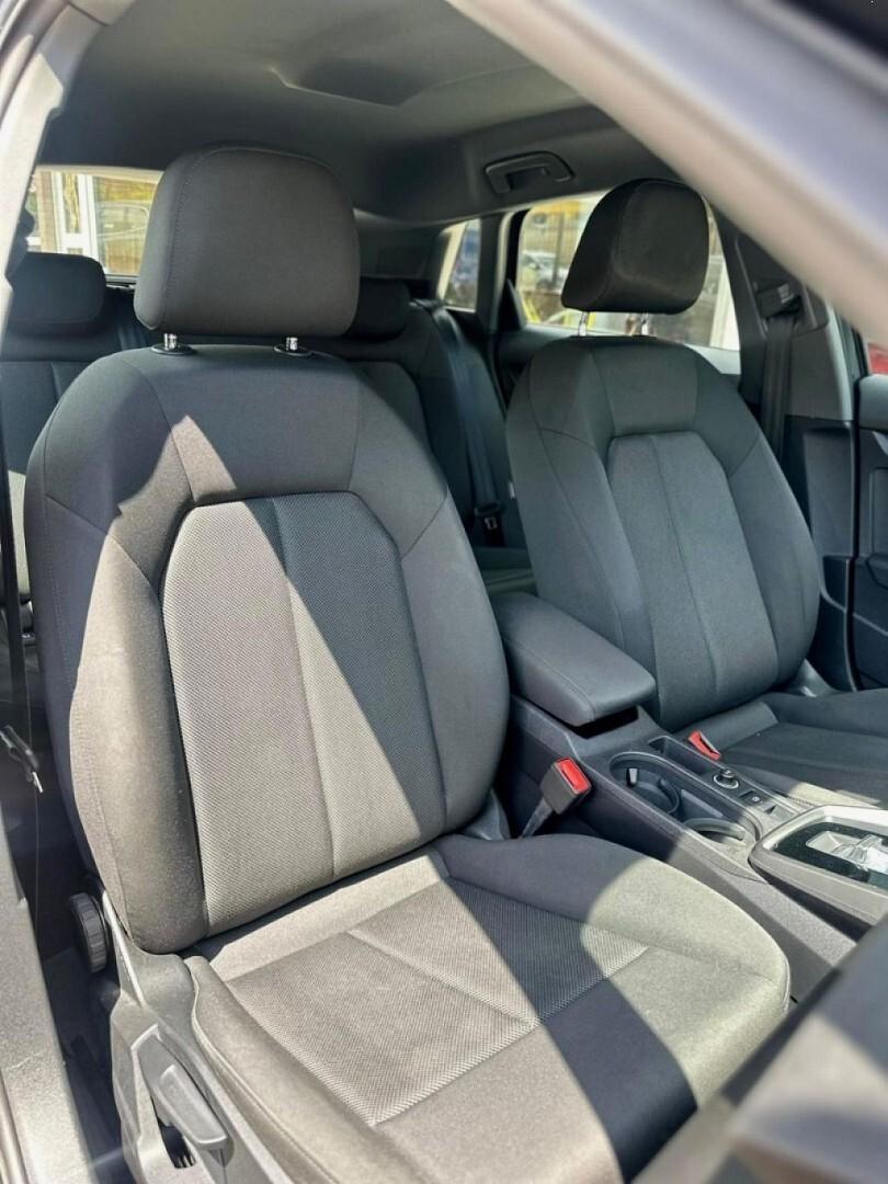 AUDIA3SPB35TDIStronic