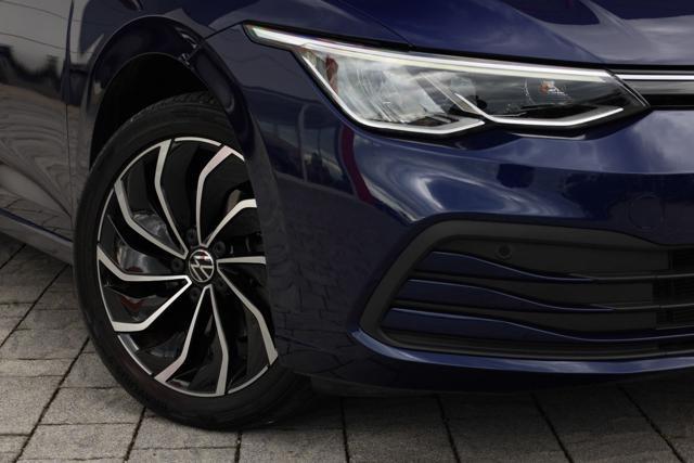 VOLKSWAGEN Golf 1.0 eTSI EVO DSG Life
