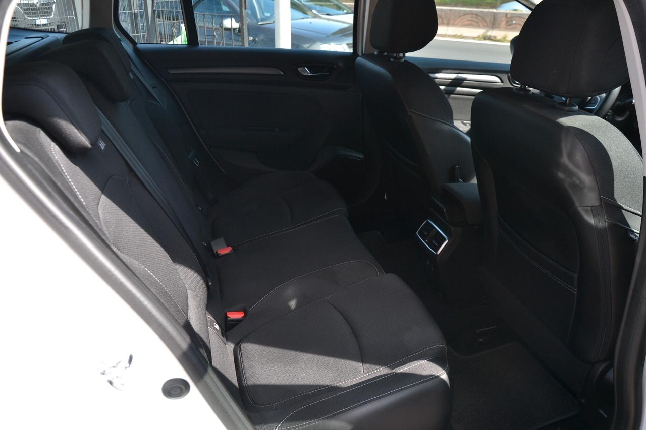 Renault Megane Mégane Sporter Blue dCi 115 CV EDC Equilibre