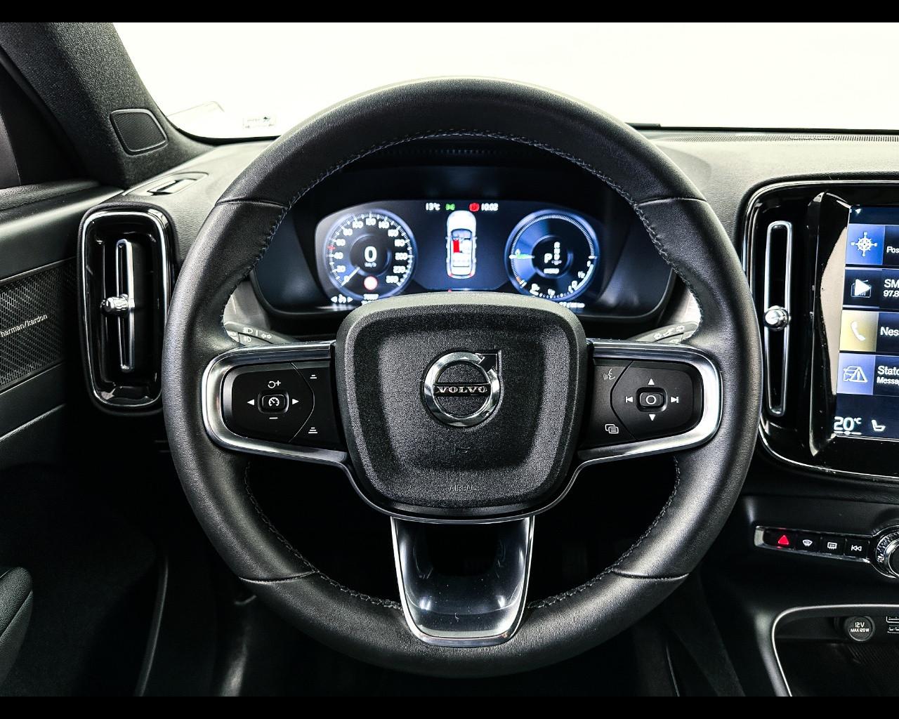 VOLVO XC40 (2017-->) - XC40 T5 Recharge Plug-in Hybrid automatico Plus Dark