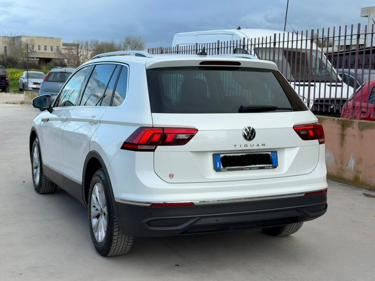Volkswagen Tiguan 2.0 TDI 150 CV SCR DSG R-Line