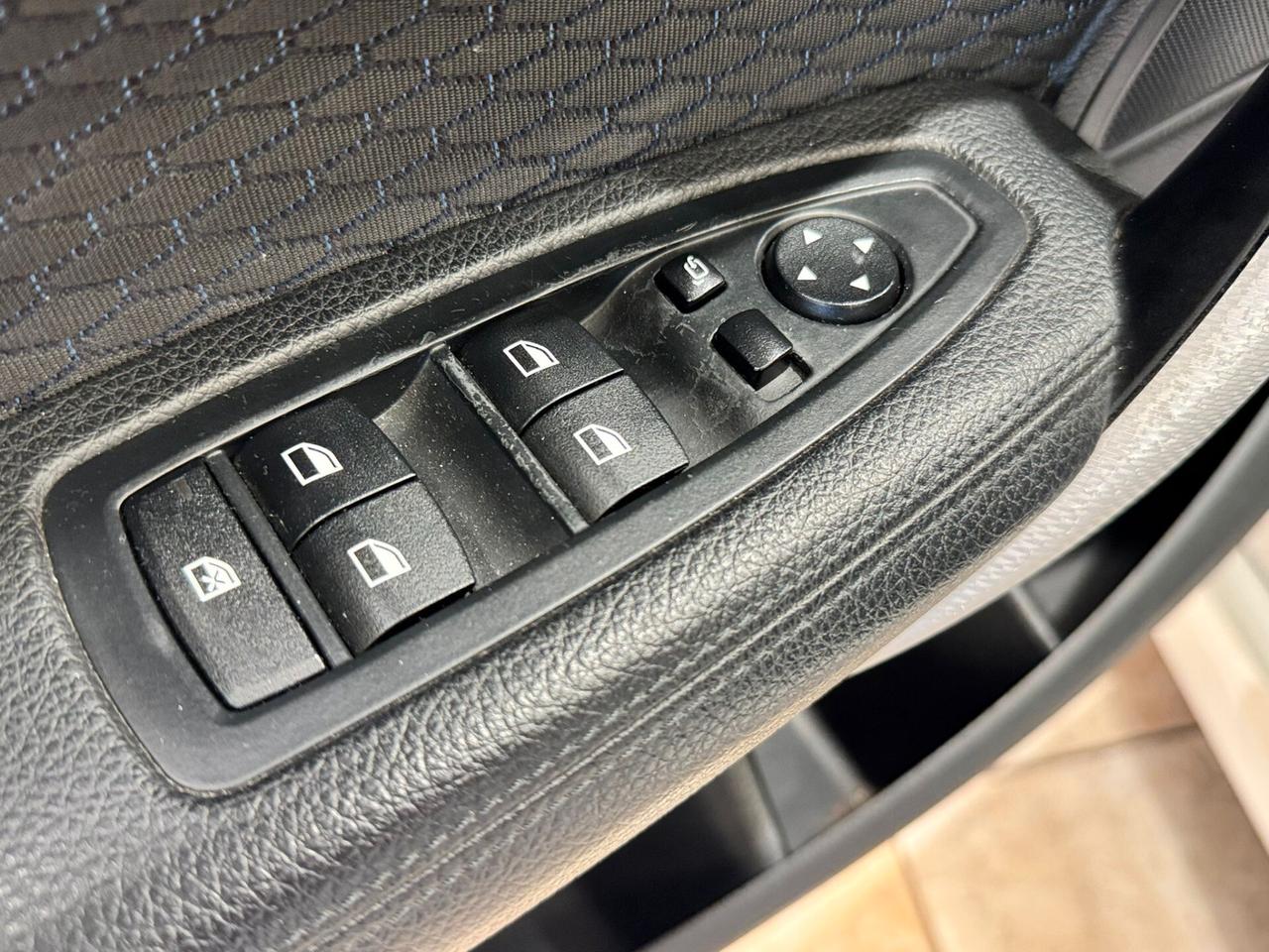 Bmw 118d 5p. Msport BLACK NIGHT