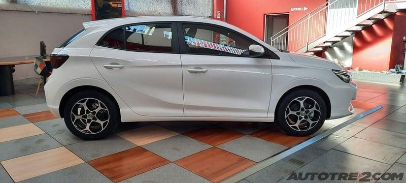 MG MG3 MG3 1.5 Standard DA €13600 DETAX!!