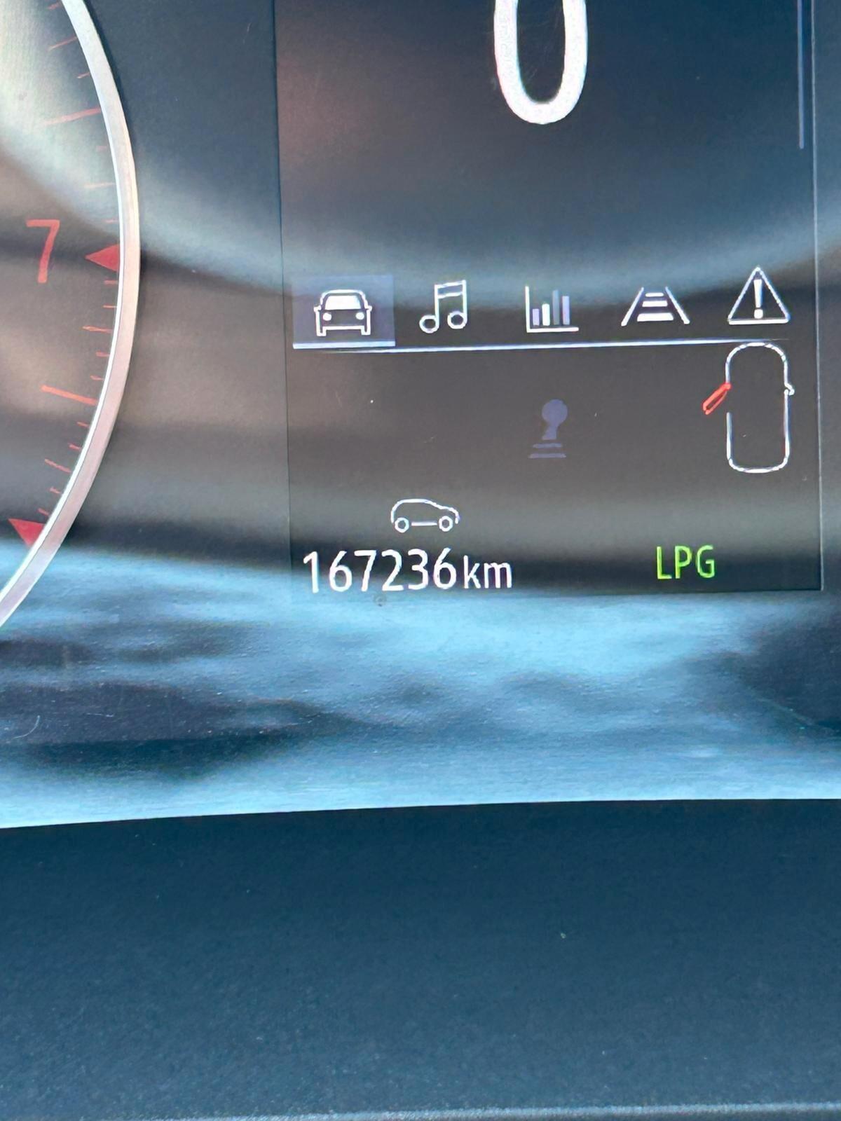 Renault Captur TCe 100 CV GPL FAP Zen